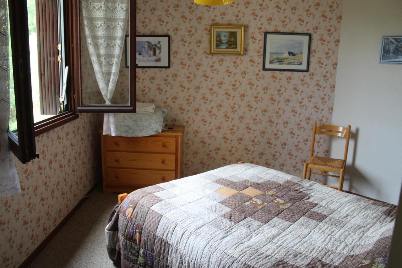 Appartement Au Calme, A Deux Pas Du Plan D Eau アンブラン エクステリア 写真
